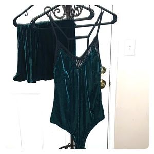 Green velvet leotard and skirt set! Two for one!
